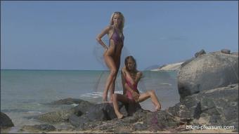 2011-05-28 [Bikini-Pleasure] Crotchless 1