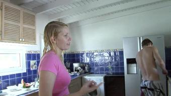2011.05 [Shane'S World] Brooklyn Lee, Tori Black, Vanessa Cage (Shane'S World 42 Paradise Island Scene.2 Bts Nonsex) (720P)
