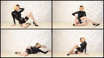 Bizarre Girl