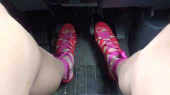 Sexy pedal pumping