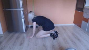 Lilcharlotte On My Knees Manyvids
