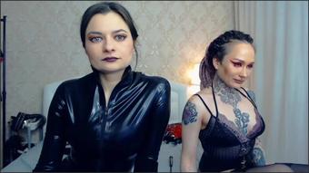 Lily_Miss_Of_The_Dark_June-04-2020_03-37-28