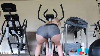 Beatrixlove Watch Me Sweat