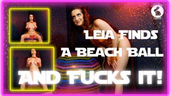Princess Leia Discovers A Beach Ball... and Fucks it - May 26, 2023