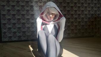 Gwen Stacy - Dance - Sep 28, 2020
