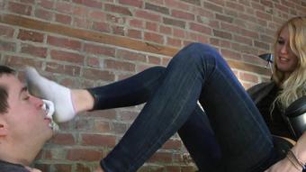 Presleys Sweaty Feet Challenge - (Full Hd 1080P Version)  Dreamgirls In Socks