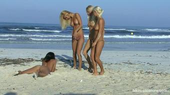 2012-09-14 [Bikini-Pleasure] Rings Only