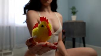 Witch Transformation: Toy Chicken