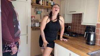 Desperate to pee in front of my one night stand - August 06, 2024