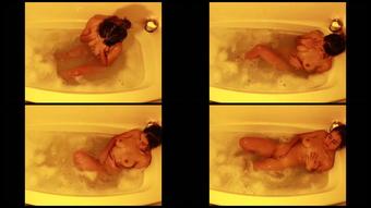Hippy Mia Bath Time Fun