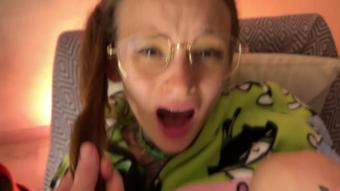 Ginger_Sweetness_Close-Up-Anal-Sex-And-Gaping