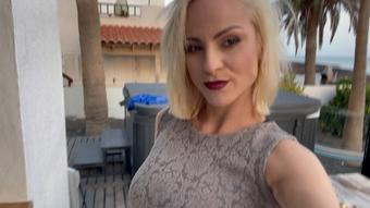 I masturbate my pussy at the beach villa - April 09, 2024
