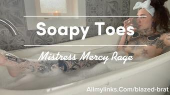 Soapy Toes, Foot Fetish Soft Femdom