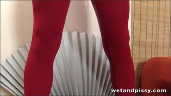 Wetandpissy.Com Gina Devine, Candi Peach, Violette, Xenia (Slow Motions 18 13.05.2014)