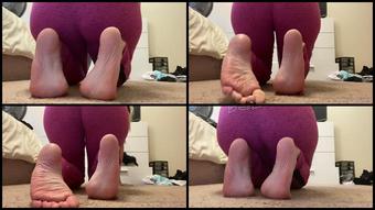 Kylie Coco 16 07 2021 2165076867 Are You Perving Out Over My Soles While I Fold Laundry