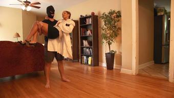 Lift & Carry with Doctor Lora - October 02, 2020