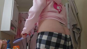 Your buttcrack step-sister - March 29, 2024