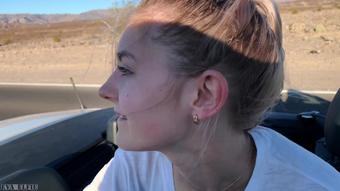 Eva Elfie Public Teen Sex In The Convertible Car On A Way To Las Vegas
