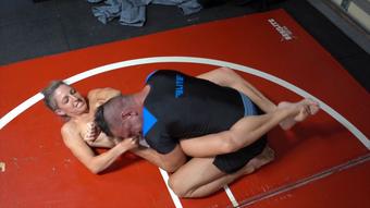 Fight Fuck - Lora 108# vs Peter 175 - June 23, 2022