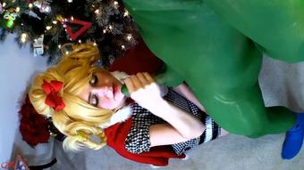 How The Grinch Stole XXXmas