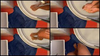 Froggeefeetvip 24 11 2020 1321699402 Just Washing My Gorgeous Feet Oh And Lubricate Them With Lotion To Stay Soft Like They