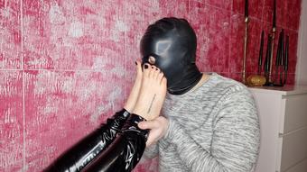 Foot humiliation up close - March 08, 2023