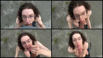 Theveganwh0Re Public Alaskan Blowjob W Facial