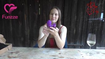 Funzze Sex Toy Unboxing with Nadine Cays! Rabbit Vibrator from Amazon