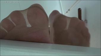 U Are Beneath Me Giantess