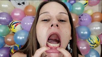 Turning You On With My Sexy Mouth