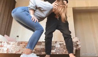 Allinika After a walk i fucked a girl at home cum in mouth
