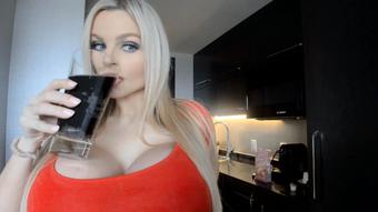 Hot Girl Sips Dr Pepper & Burps - February 24, 2019