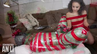 Mistress An Li The Gimp That Stole Christmas Part I