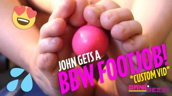 John Gets a BBW Footjob! / CUSTOM VID - June 29, 2020