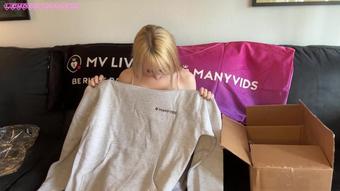Lewdestbunnie - Mv Awards 2023 Prizes Unboxing Try-On - Many