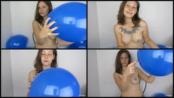 Xxsmiley Sharp Nails Balloon Popping