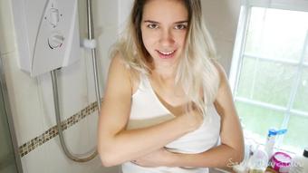 Shower and bath funtime!