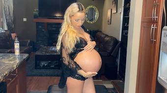 Sexy Pregnant Belly Fetish And Bloom JOE - March 25, 2020