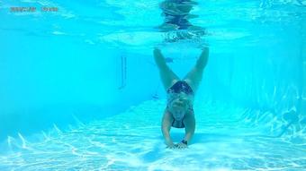 4k Underwater Swimming - August 22, 2019
