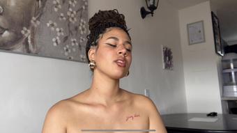 STANDARD V my neck is too long and skinny hehe - June 13, 2023