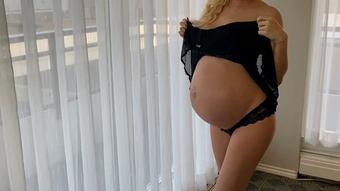 4K - Fuck My Huge Pregnant Belly - May 08, 2023