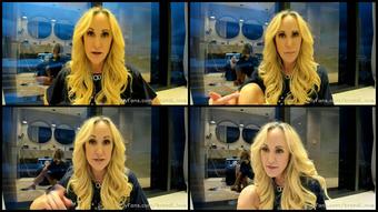 Brandi Love 19 07 2021 2167091915 Stream Started At 07 19 2021 12 33 Am Coming At Ya Live From My Hotel At Tpusa Lol Lets H