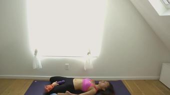 Og111_Elle_Yoga