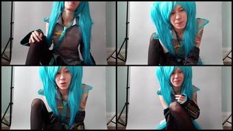 Xxecstacy Dominant Miku Instructing New Toy