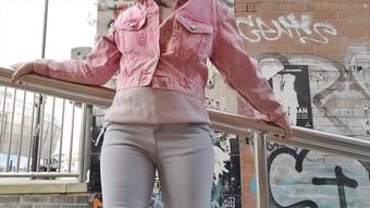 Grey jeans down the jennel wetting pee - October 26, 2021