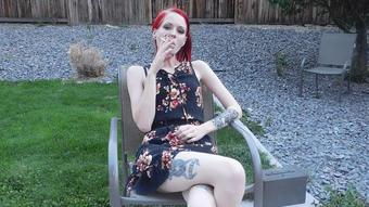 Ignoring Smoking With Pussy Shots