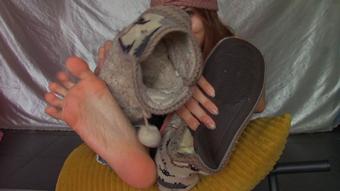 MisUsed Slippers Sniff Test