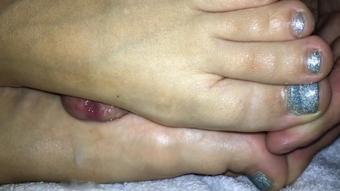 SMALL FEET FOOTJOB - June 23, 2023