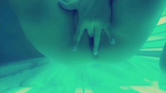 30 - Tanning Bed Cum