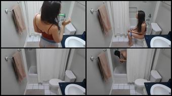 Hazel Simone   Teenage Sister Bathroom Spy Cam   Manyvids